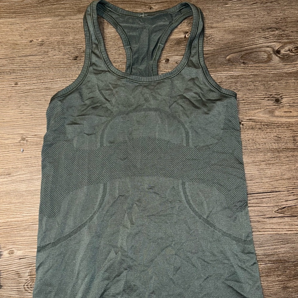Lululemon Run Swiftly Tech Tank - image 1